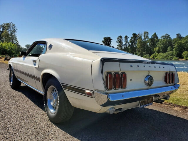 Ford Mustang 1969 image number 19