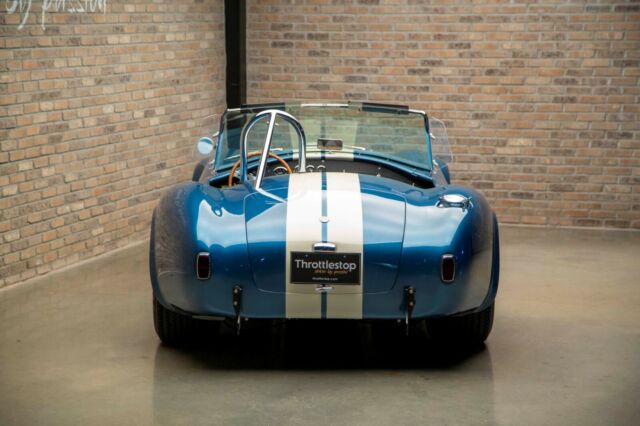 Shelby Cobra 1965 image number 2