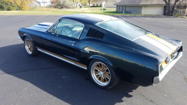 Ford Mustang 1967 image number 0