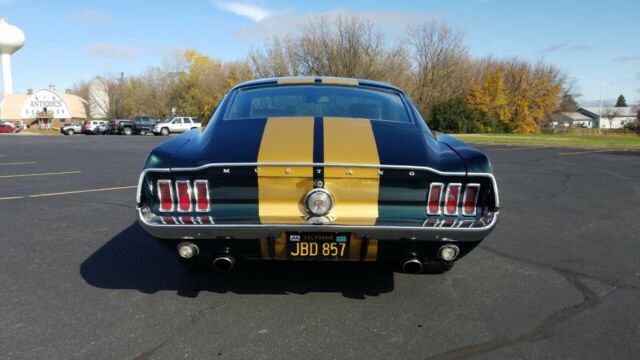 Ford Mustang 1967 image number 28