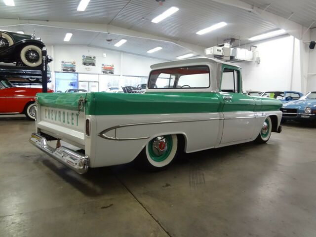 Chevrolet C-10 1960 image number 22