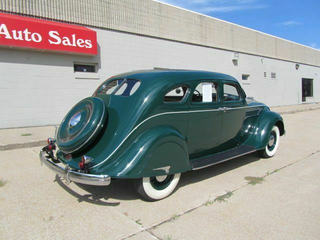 Chrysler C-1 AIRFLOW 1935 image number 16