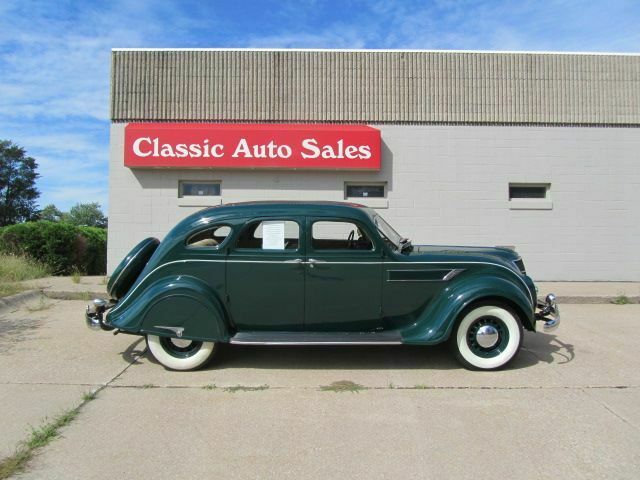 Chrysler C-1 AIRFLOW 1935 image number 17