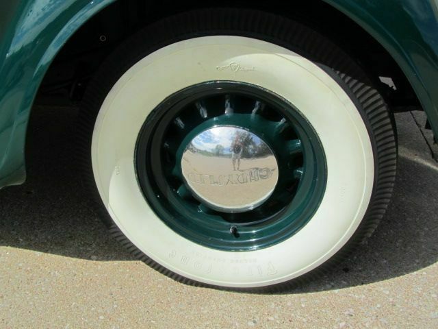 Chrysler C-1 AIRFLOW 1935 image number 20