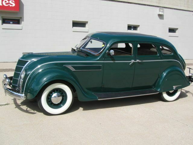 Chrysler C-1 AIRFLOW 1935 image number 27