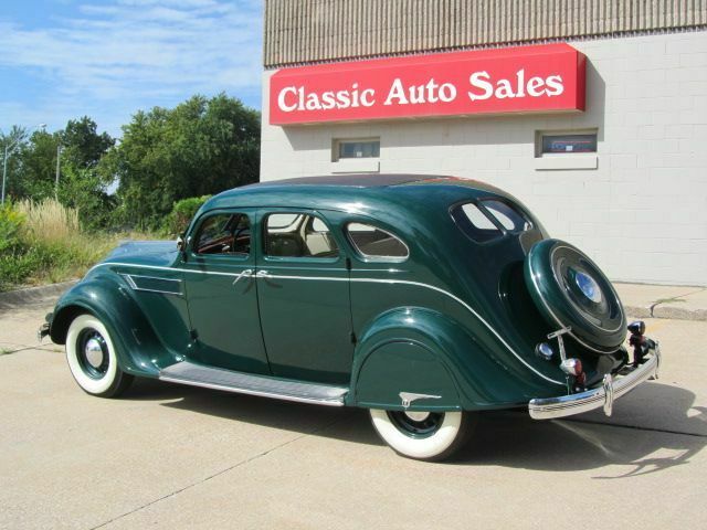 Chrysler C-1 AIRFLOW 1935 image number 29