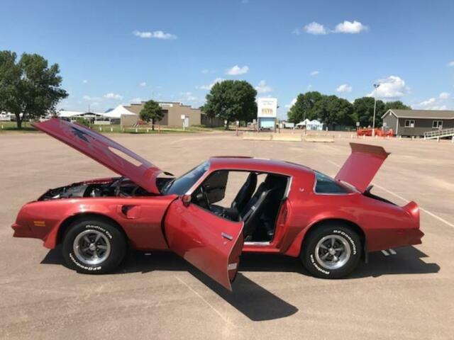 Pontiac Trans Am 1976 image number 30