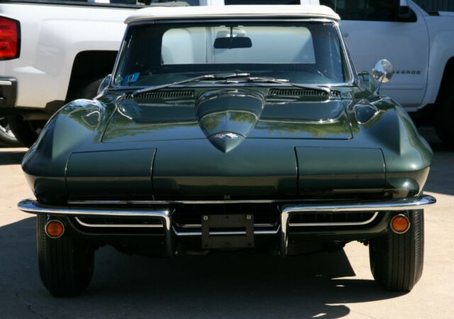 Chevrolet Corvette 1967 image number 2