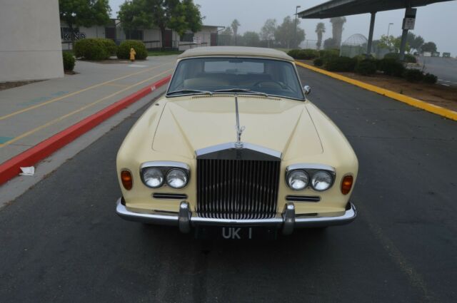 Rolls-Royce Corniche 1971 image number 27