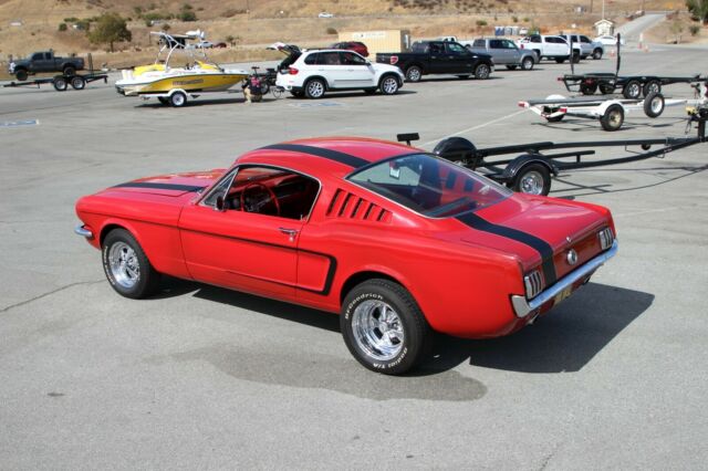 Ford Mustang 1965 image number 1