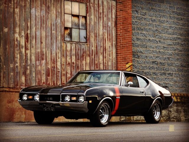 Oldsmobile Cutlass 1968 image number 27