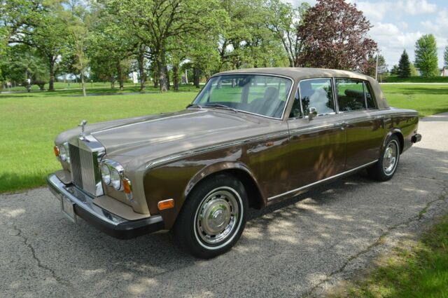 Rolls-Royce Silver Shadow 1976 image number 4