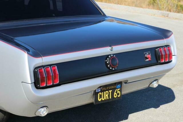 Ford Mustang 1965 image number 5