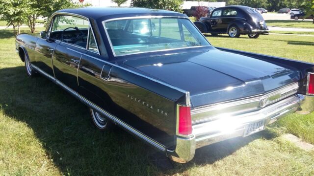 Buick Electra 1964 image number 26