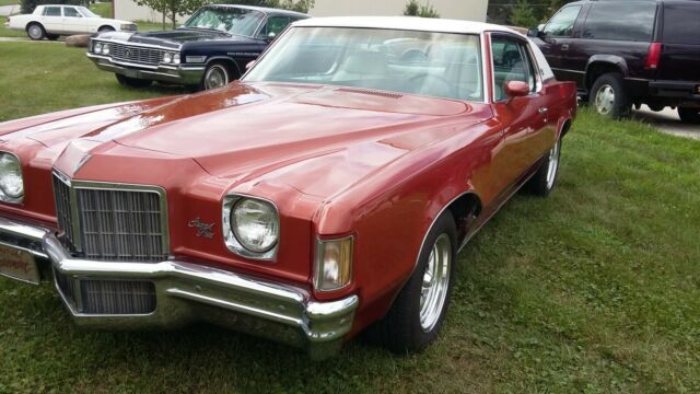 Pontiac Grand Prix 1972 image number 2