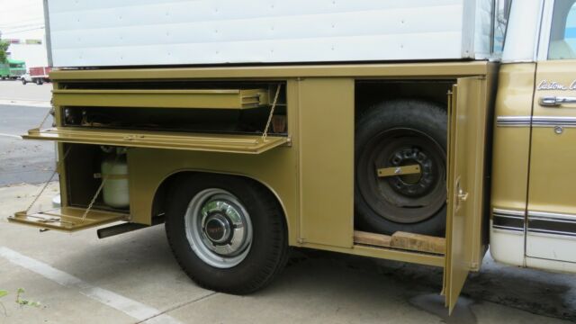 GMC 2500 Series 1970 image number 23