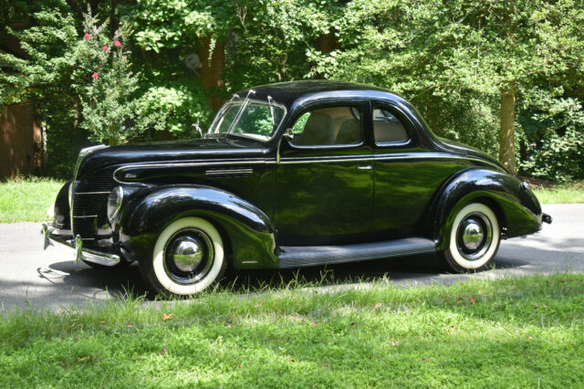 Ford Standard Coupe 1939 image number 1