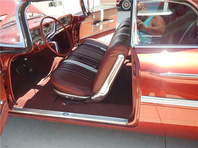 Oldsmobile Ninety-Eight 1960 image number 18