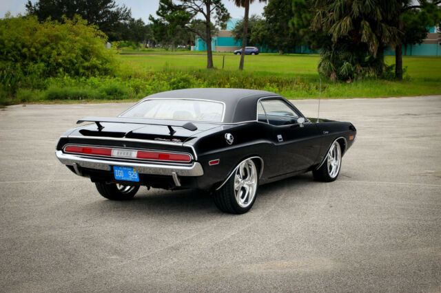 Dodge Challenger 1970 image number 23