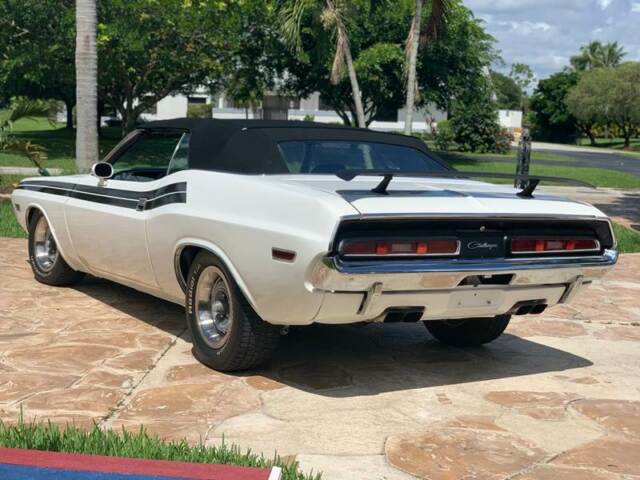 Dodge Challenger 1971 image number 27