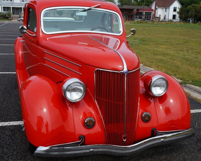 Ford 5 window coupe street rod, 1936 image number 2