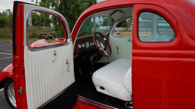 Ford 5 window coupe street rod, 1936 image number 32