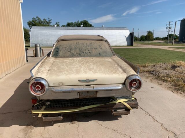 Ford Thunderbird 1963 image number 19