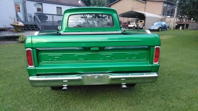 Ford F-100 1966 image number 10