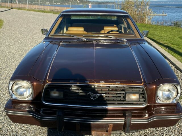 Ford Mustang 1977 image number 29