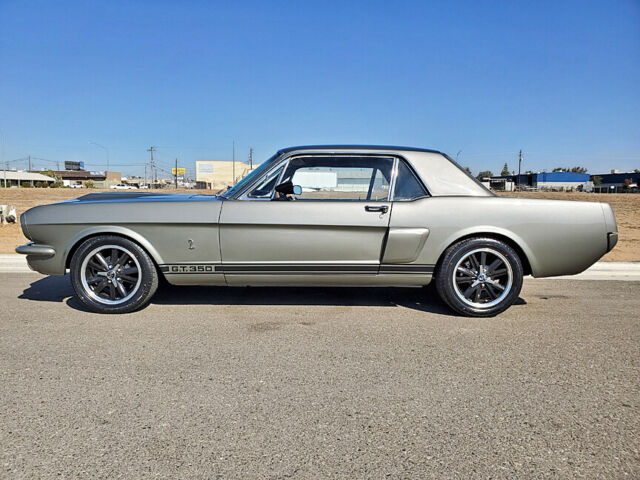 Ford Mustang 1965 image number 27