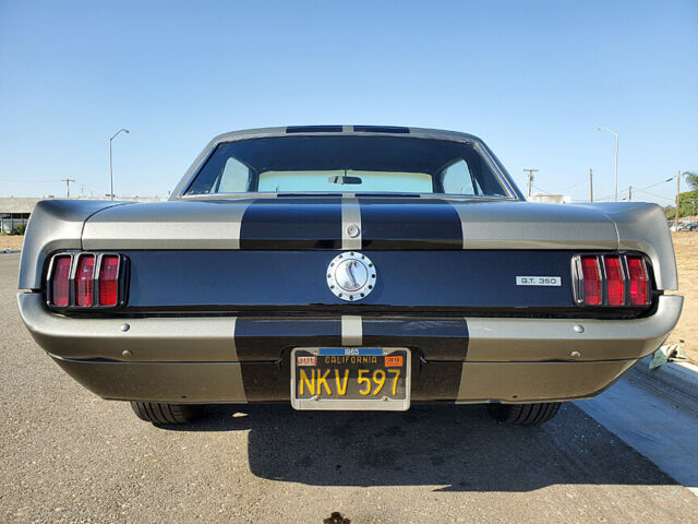 Ford Mustang 1965 image number 29