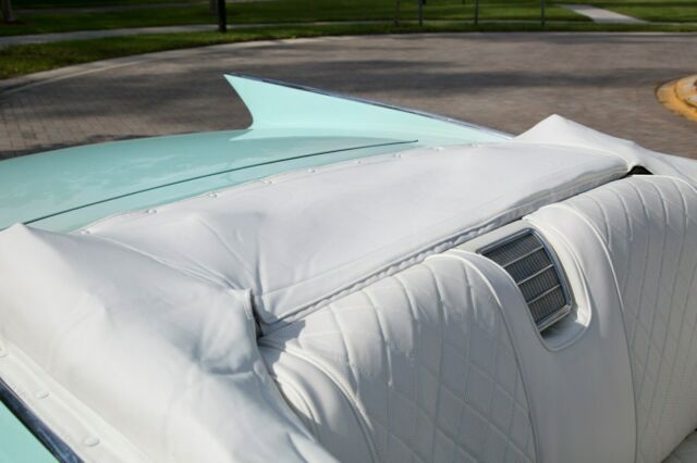 Cadillac DeVille 1960 image number 16