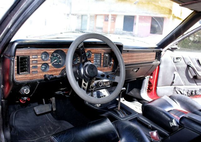 Ford Mustang 1979 image number 2