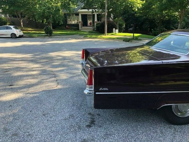 Cadillac DeVille 1969 image number 14