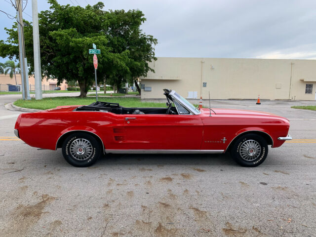 Ford Mustang 1967 image number 37