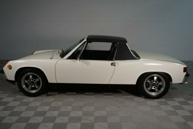 Porsche 914 1972 image number 26