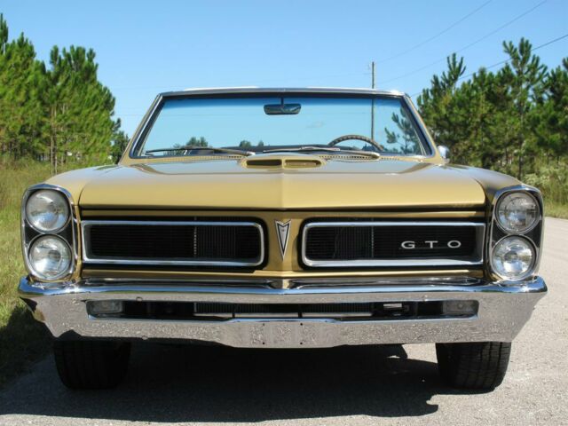 Pontiac Le Mans 1965 image number 32