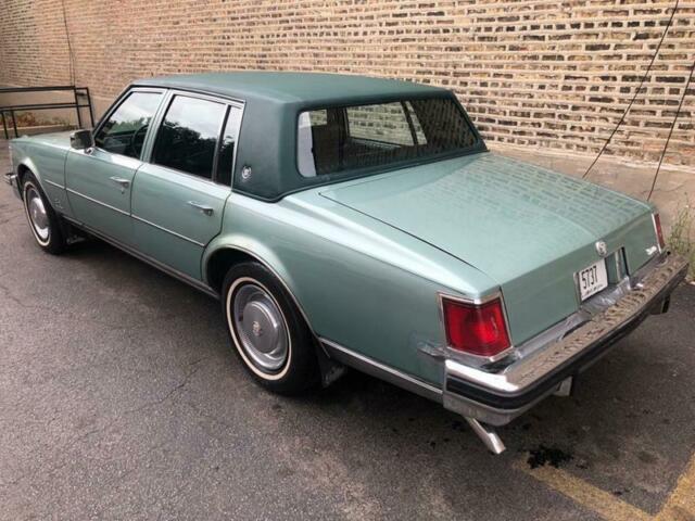 Cadillac Seville 1976 image number 2