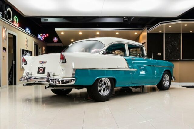 Chevrolet Bel Air/150/210 1955 image number 10