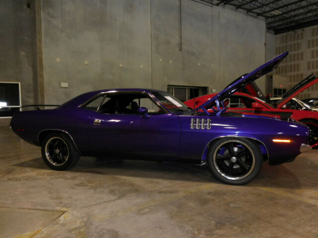 Plymouth Barracuda 1971 image number 1