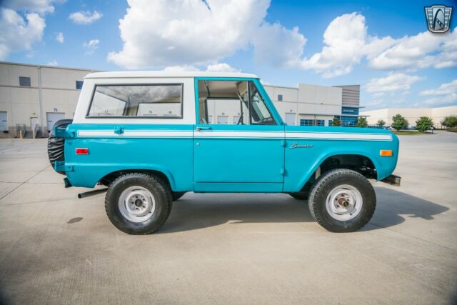 Ford Bronco 1970 image number 18