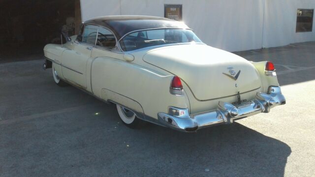 Cadillac DeVille 1953 image number 1