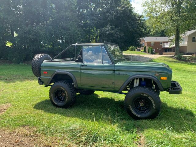 Ford Bronco 1974 image number 11