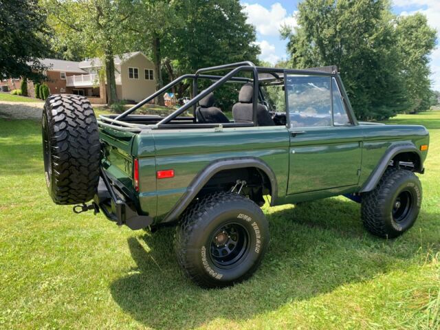 Ford Bronco 1974 image number 32