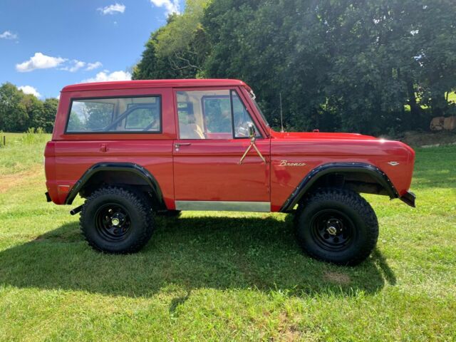 Ford Bronco 1967 image number 14