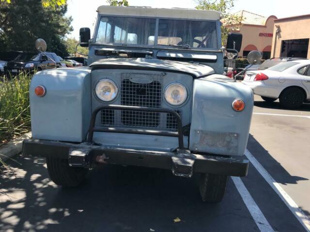 Land Rover Defender 1963 image number 1