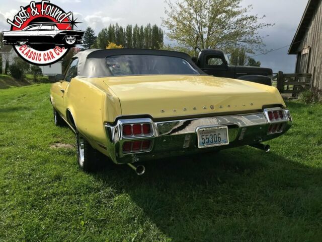 Oldsmobile Cutlass 1972 image number 11