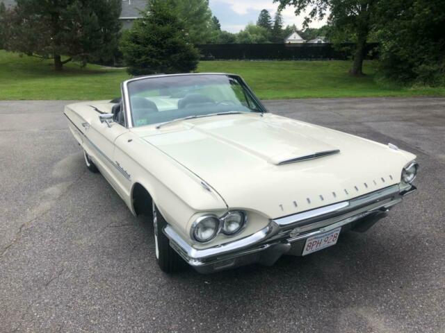 Ford Thunderbird 1964 image number 0