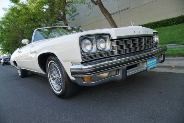 Buick LeSabre Custom Convertible 1975 image number 29