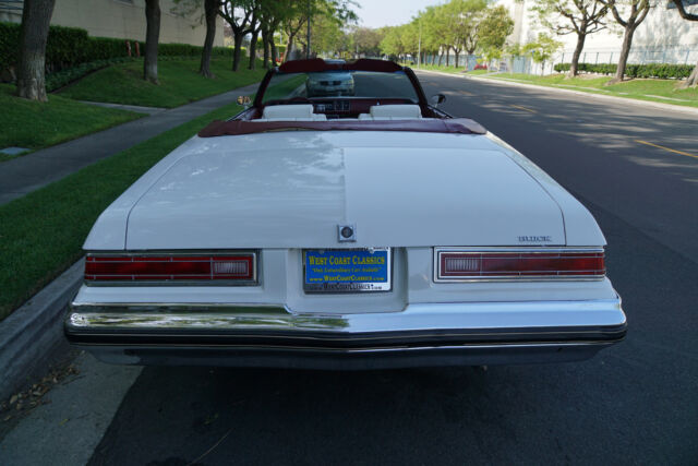 Buick LeSabre Custom Convertible 1975 image number 33